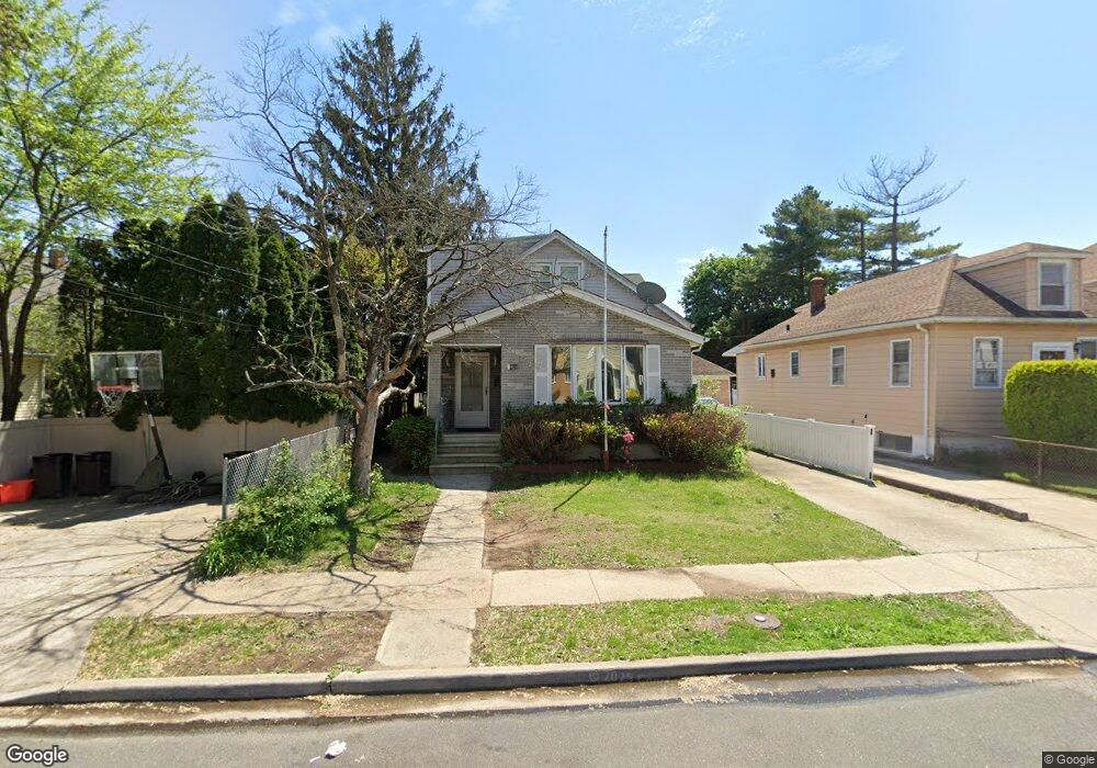 1069 Concord St, Franklin Square, NY 11010 - photo 1