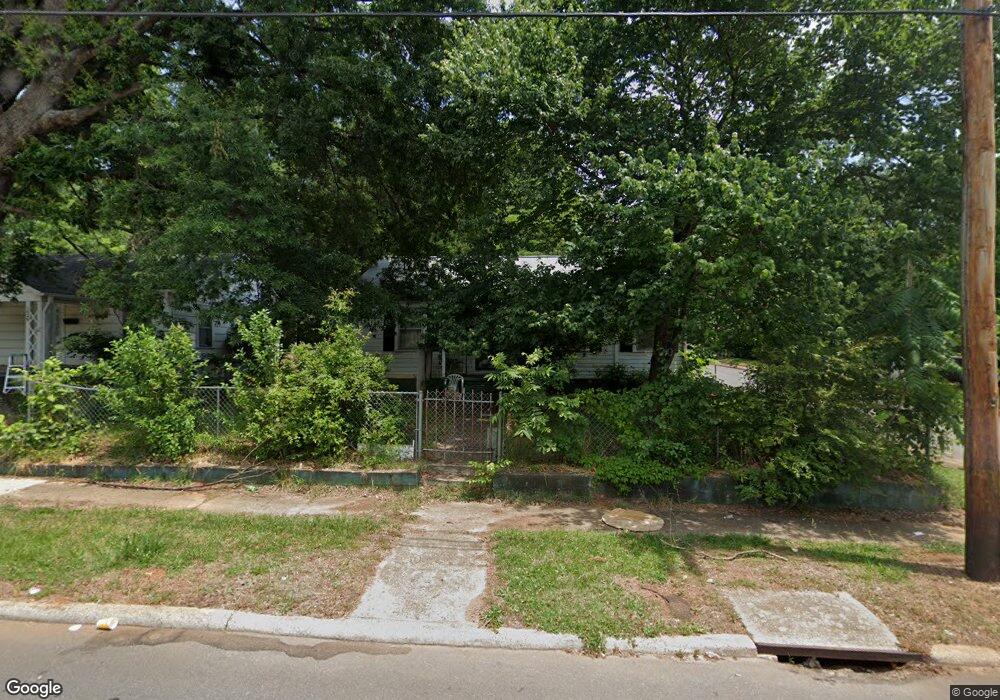 1033 Caldwell St, Statesville, NC 28677 - photo 1