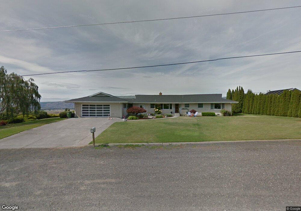 2707 E 14th St, the Dalles, OR 97058 - photo 1