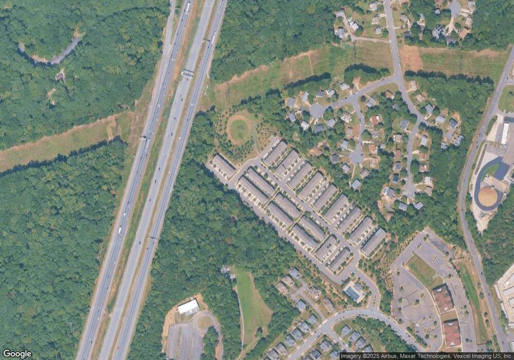 4513 Potomac Highlands Cir unit 4513, Triangle, VA 22172 - photo 1