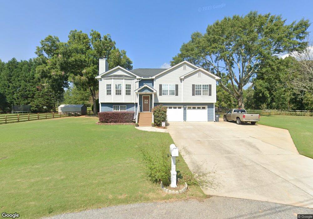 2850 Laura Ln, Dacula, GA 30019 - photo 1