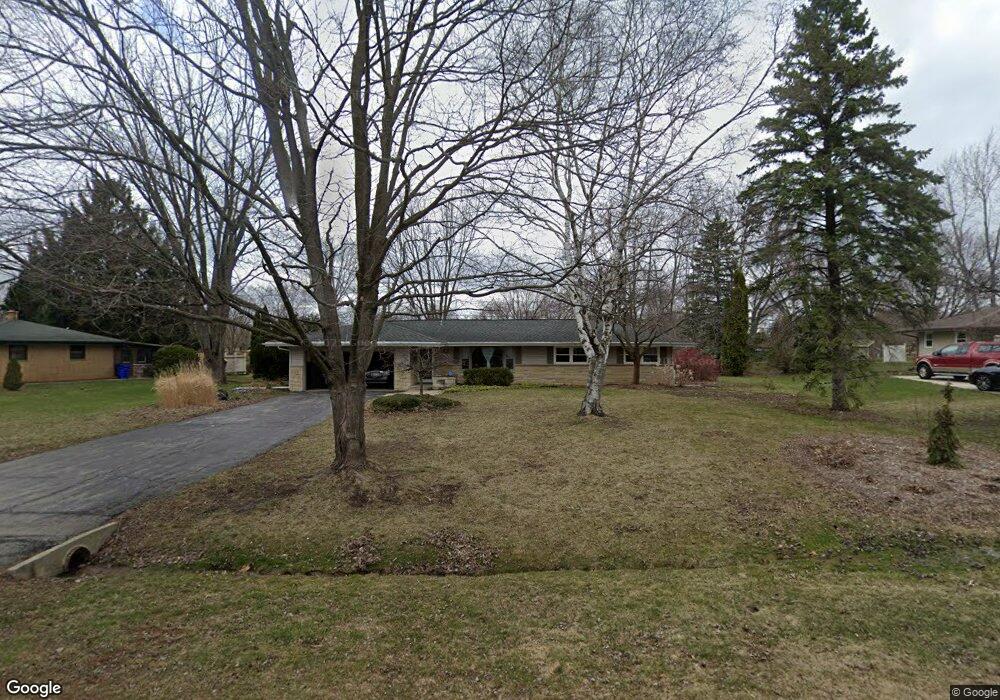 S68W12886 Bristlecone Ln, Muskego, WI 53150 - photo 1