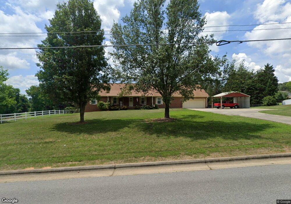 5017 Grandover Pkwy, Greensboro, NC 27407 - photo 1