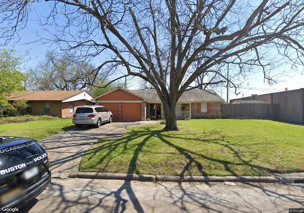 9400 Sunnywood Dr, Houston, TX 77038 - photo 1