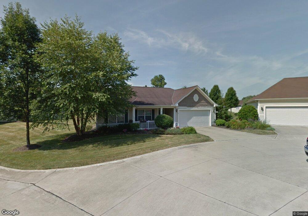 9142 E Windsor Dr, Olmsted Falls, OH 44138 - photo 1