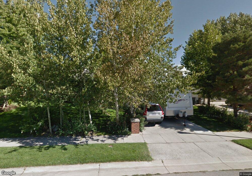 4276 Yorkshire Cir, South Jordan, UT 84095 - photo 1