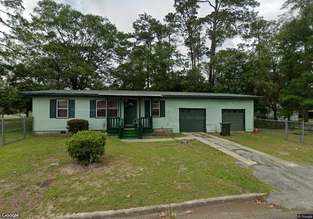 708 Pine Dr, Moultrie, GA 31768 - photo 1
