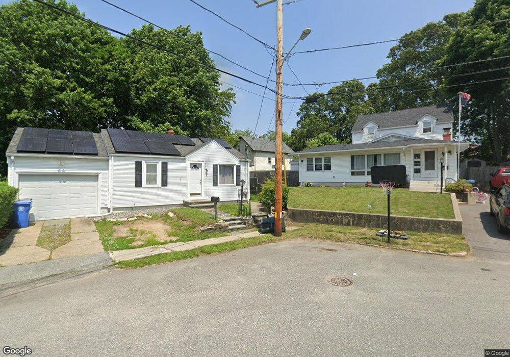 4 Frankfort St unit 2, Cranston, RI 02910 - photo 1