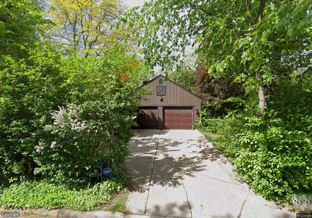 1608 Lincoln Dr, Flint, MI 48503 - photo 1