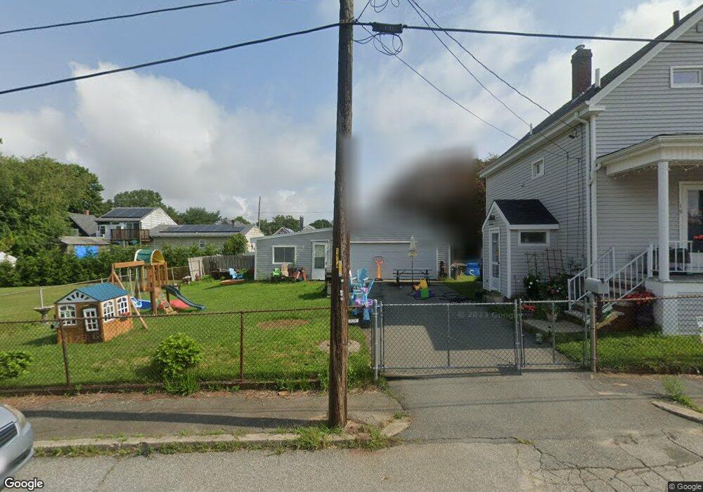 19 Arch St, South Dartmouth, MA 02748 - photo 1