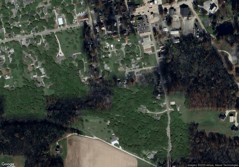 916 Spring St, Covington, IN 47932 - photo 1