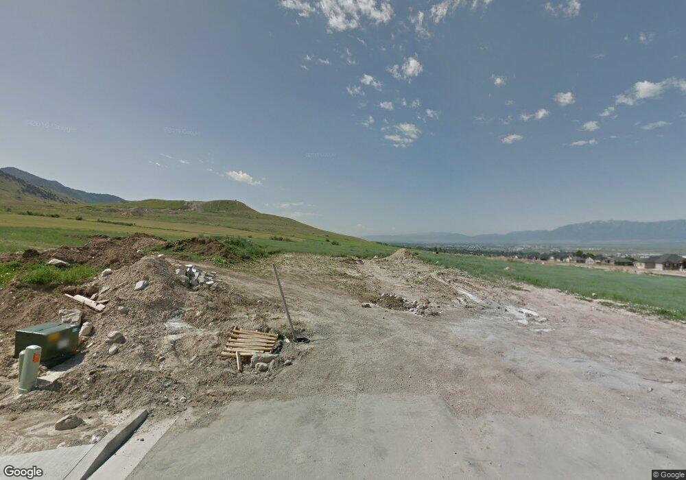 331 S 1150 E unit 604, Smithfield, UT 84335 - photo 1