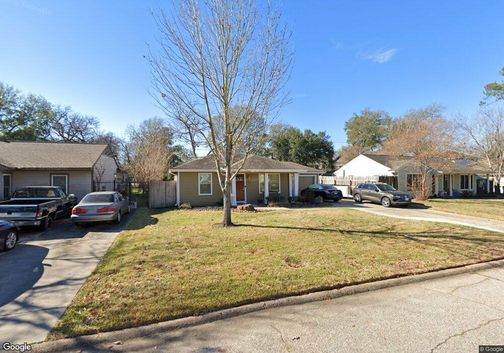 1743 De Milo Dr, Houston, TX 77018 - photo 1