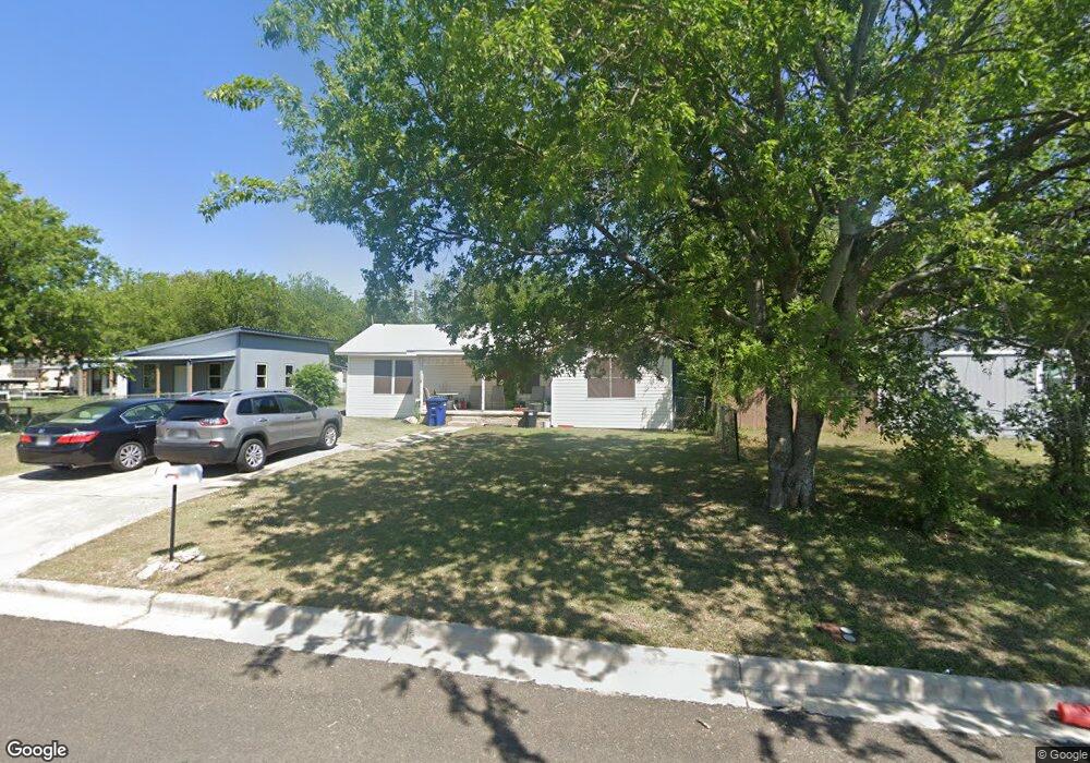 805 N 2nd St, Copperas Cove, TX 76522 - photo 1