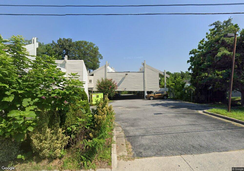 5632 Annapolis Rd unit 14, Bladensburg, MD 20710 - photo 1