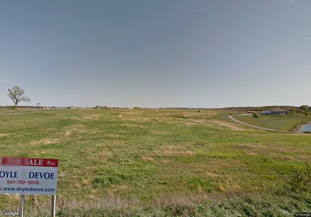 2640 Lincoln St, Newton, IA 50208 - photo 1