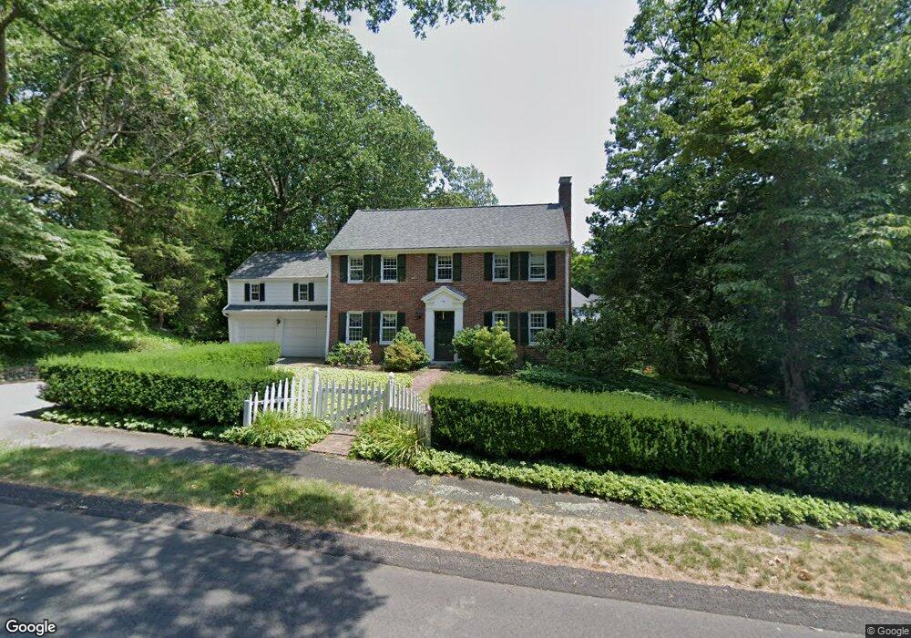 10 Fox Hill Rd, Wellesley Hills, MA 02481 - photo 1