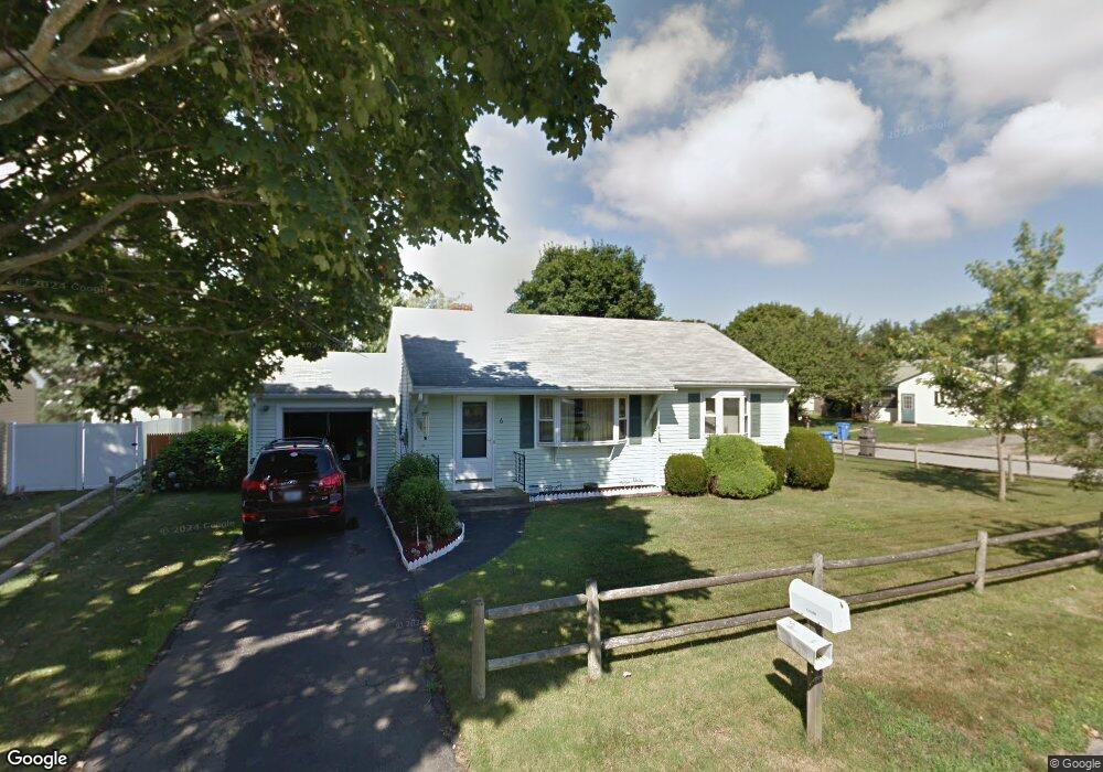 6 Gae St, Middletown, RI 02842 - photo 1