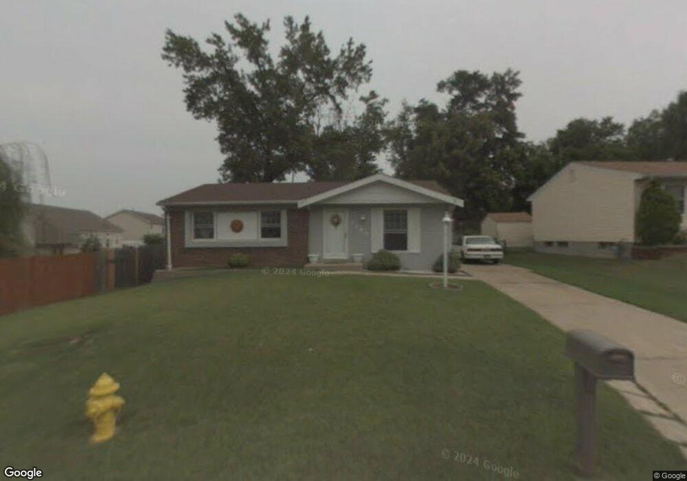 3068 Saint Camella Ln, Saint Charles, MO 63301 - photo 1