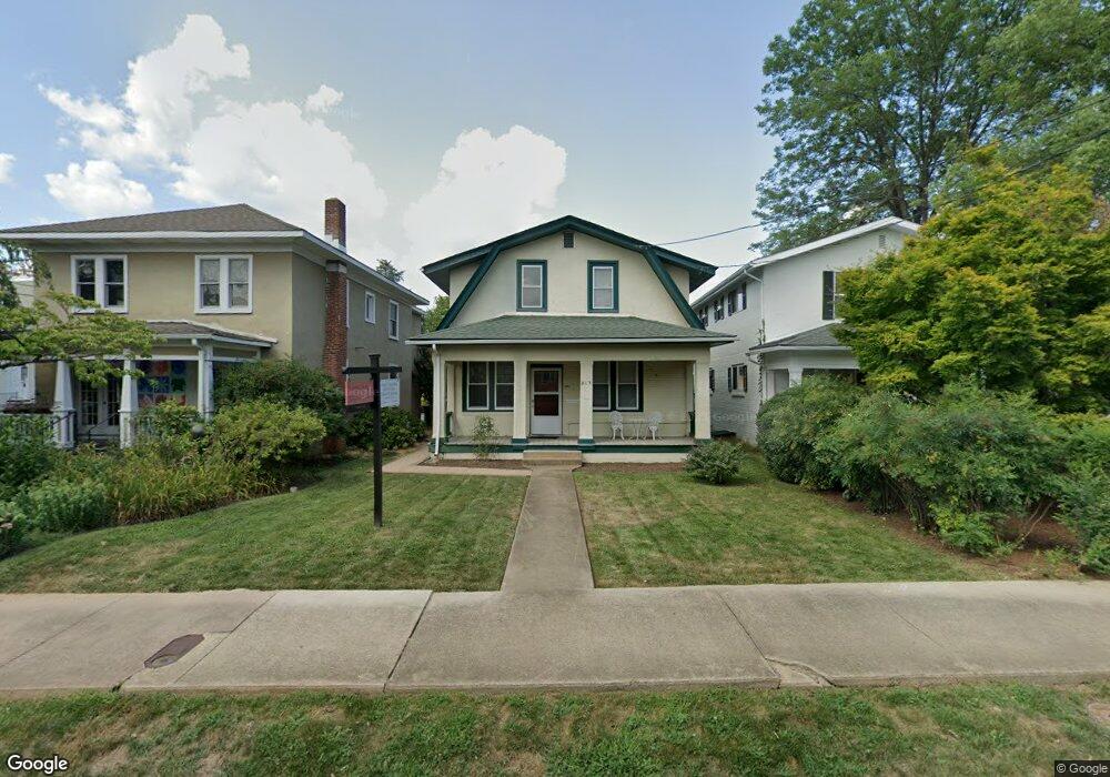 913 E Jefferson St, Charlottesville, VA 22902 - photo 1