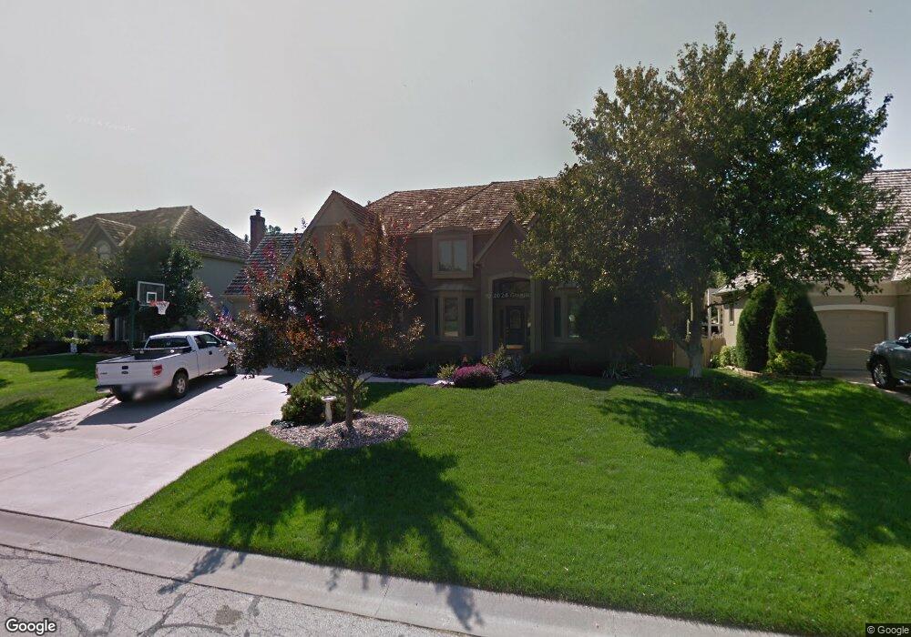 7362 Oakview St, Shawnee, KS 66216 - photo 1