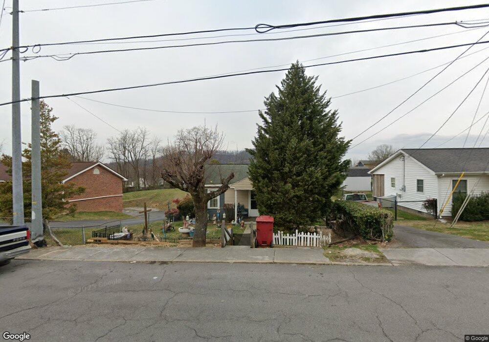 513 Orleans St, Johnson City, TN 37601 - photo 1