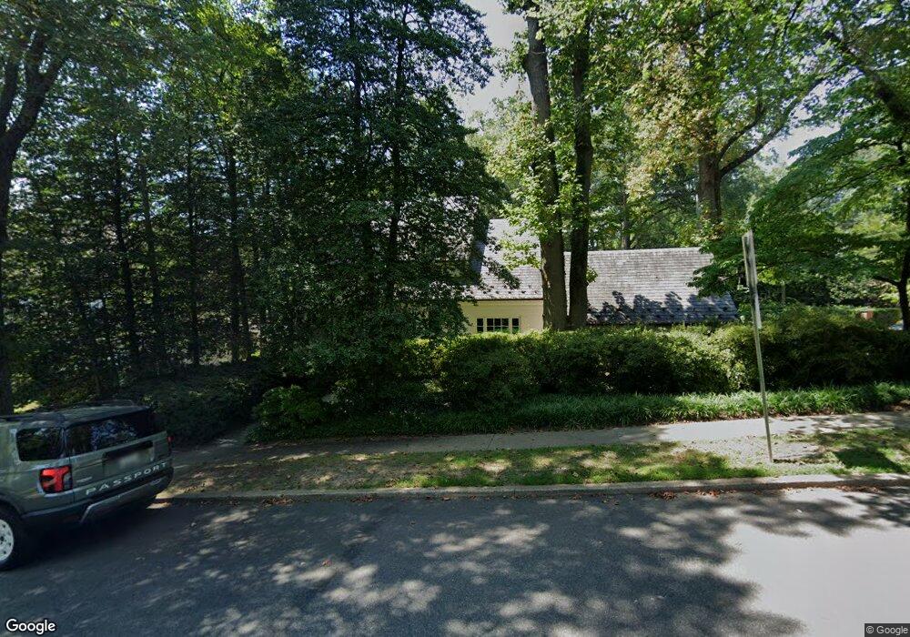 5001 Macomb St NW, Washington, DC 20016 - photo 1