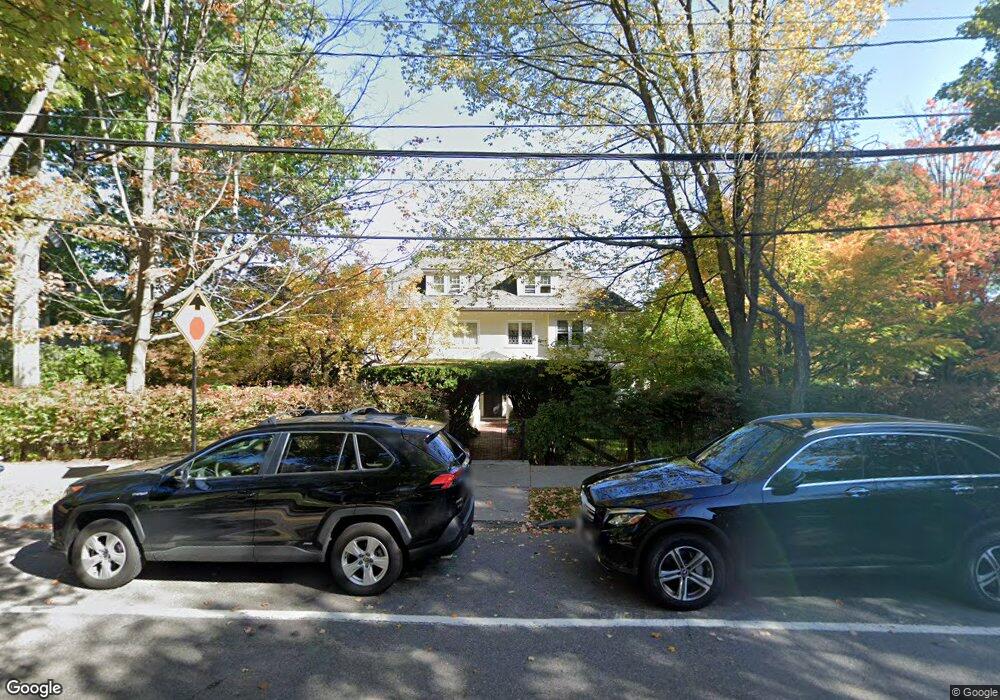 233 Buckminster Rd, Brookline, MA 02445 - photo 1