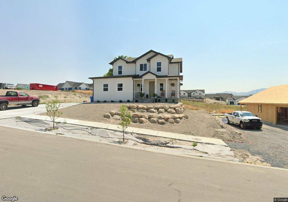 671 W 20 N, Hyrum, UT 84319 - photo 1