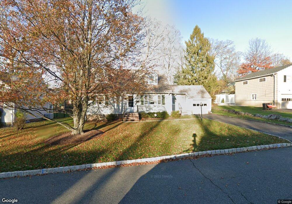 33 Laurel Place, West Caldwell, NJ 07006 - photo 1