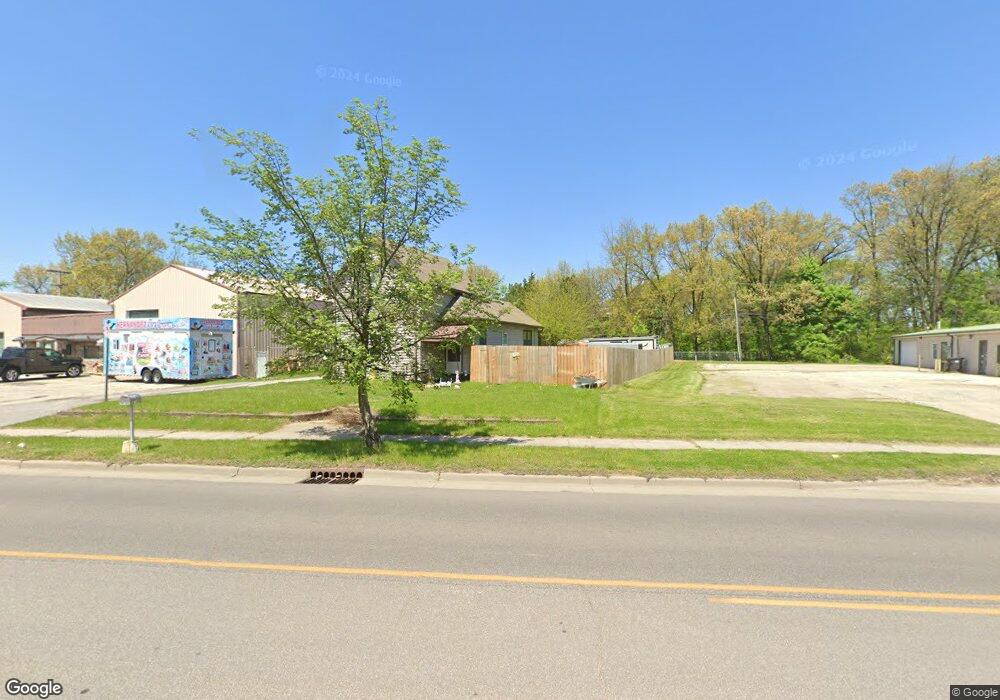 1716 W Franklin St, Elkhart, IN 46516 - photo 1