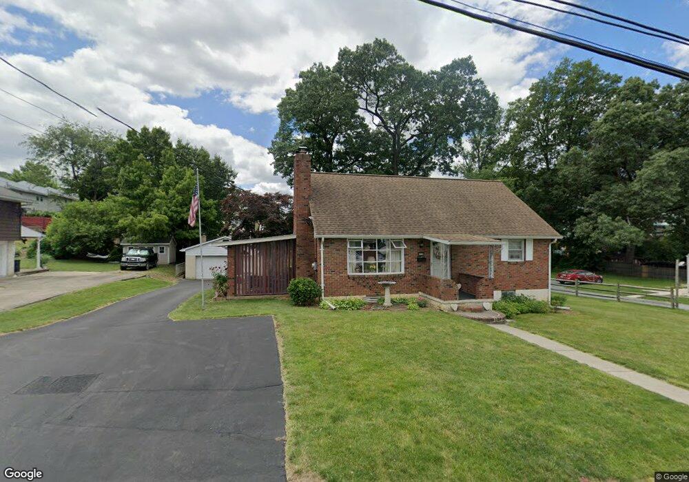 2528 28th St SW unit 2536, Allentown, PA 18103 - photo 1