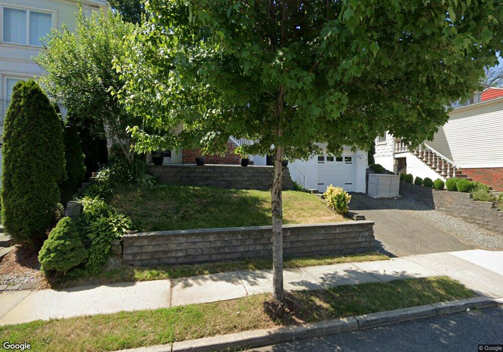 634 5th St, Carlstadt, NJ 07072 - photo 1