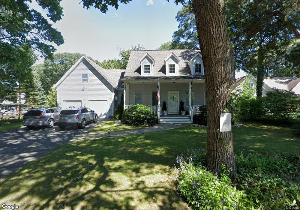 5 Haines Park Rd, Barrington, RI 02806 - photo 1