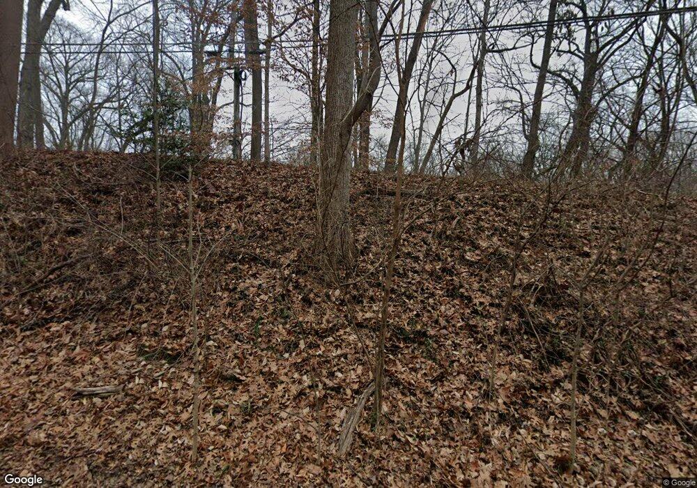 1209 Crest Ln, McLean, VA 22101 - photo 1