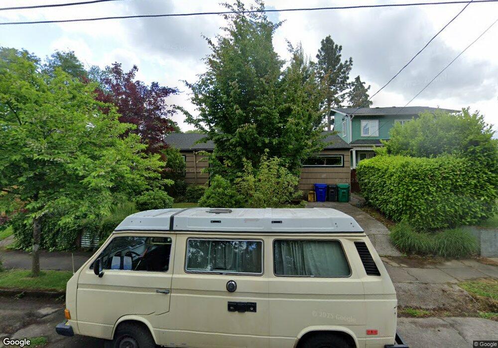1000 N Baldwin St, Portland, OR 97217 - photo 1