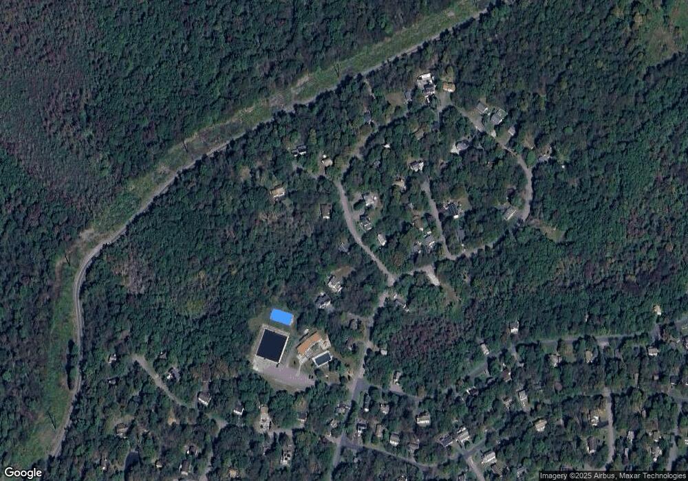 9699 Stony Hollow Dr, Tobyhanna, PA 18466 - photo 1