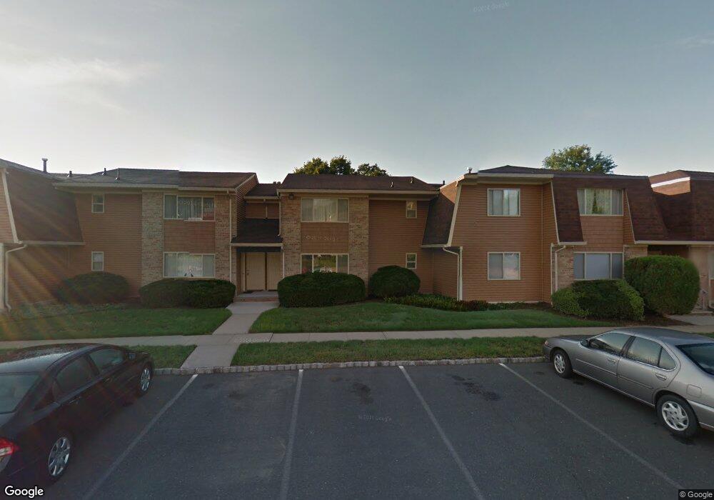 206 Mandon Ct, Princeton, NJ 08540 - photo 1