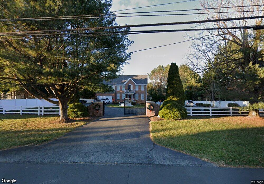 13905 Darnestown Rd, Gaithersburg, MD 20878 - photo 1