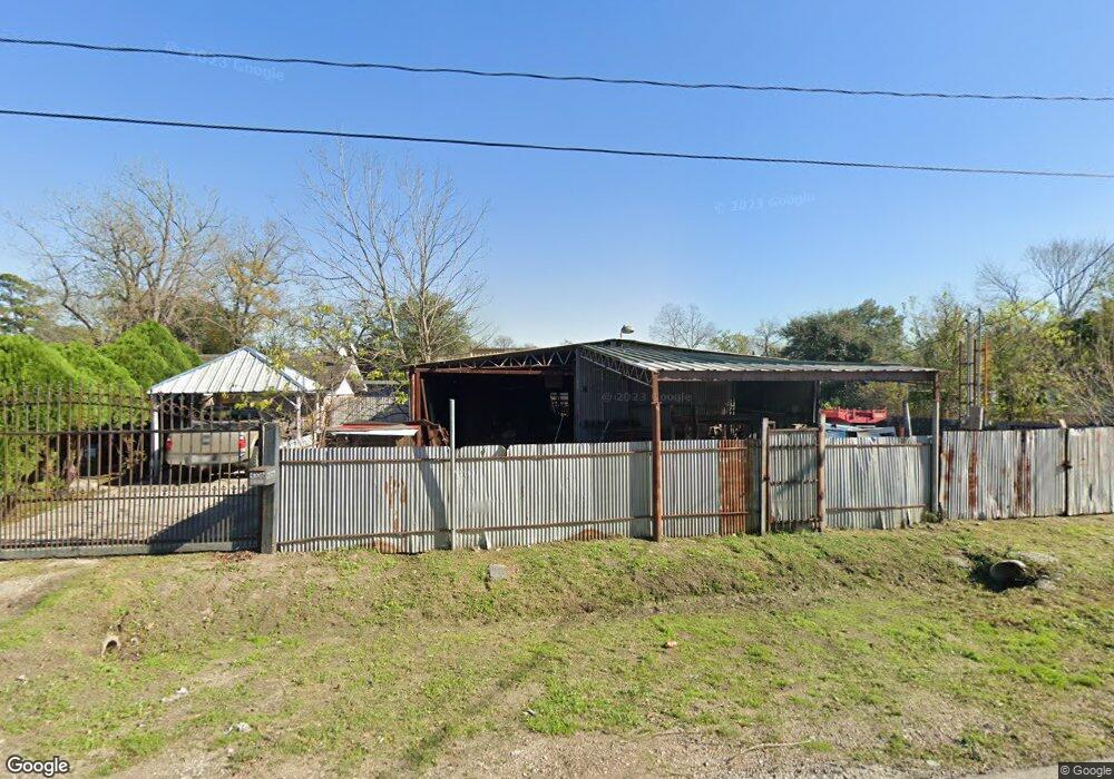 4108 Leffingwell St, Houston, TX 77026 - photo 1