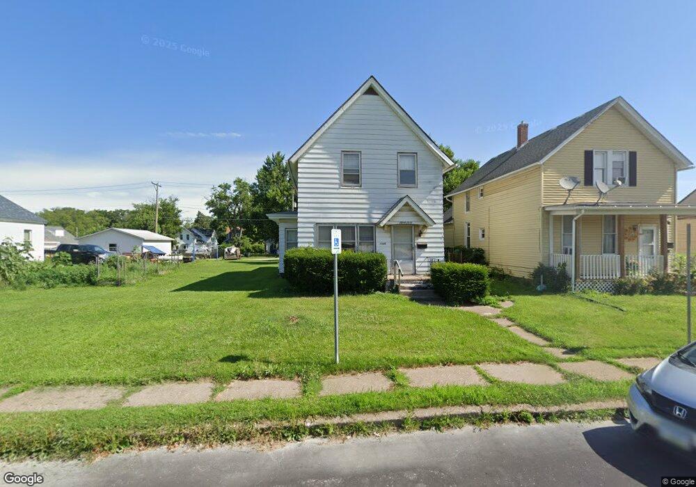 1540 W 13th St, Davenport, IA 52804 - photo 1