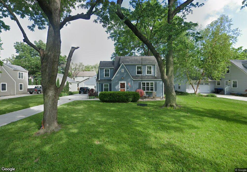 1428 SW Collins Ave, Topeka, KS 66604 - photo 1