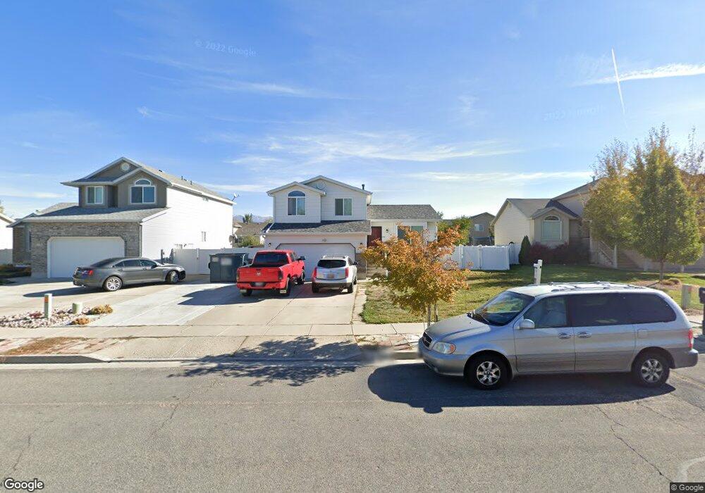 1648 N 2400 W unit C, Clearfield, UT 84015 - photo 1