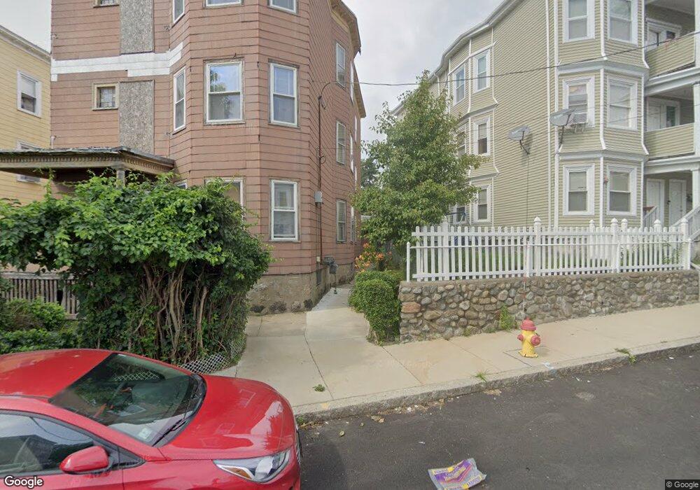 15 Currier St unit 17, Lawrence, MA 01841 - photo 1