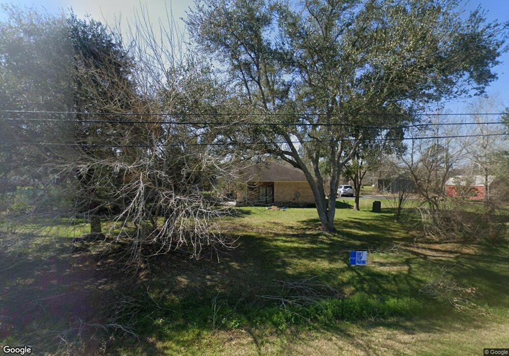 205 Thompson Rd, Alvin, TX 77511 - photo 1