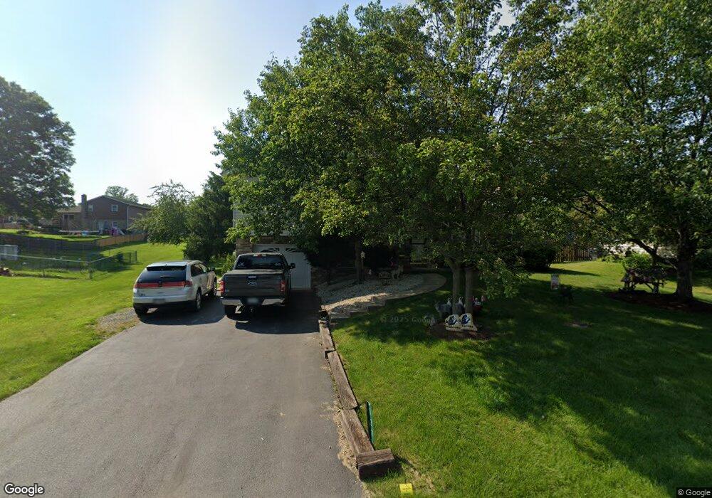 127 Jameslee Dr, Chambersburg, PA 17202 - photo 1