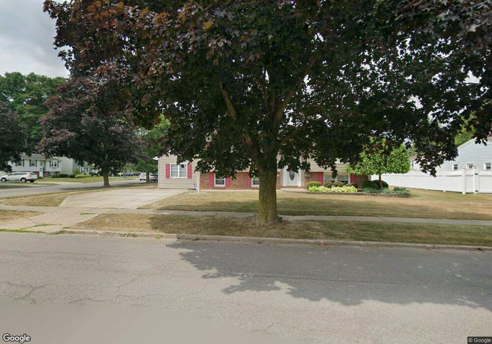 796 Fairmont Ave, North Tonawanda, NY 14120 - photo 1