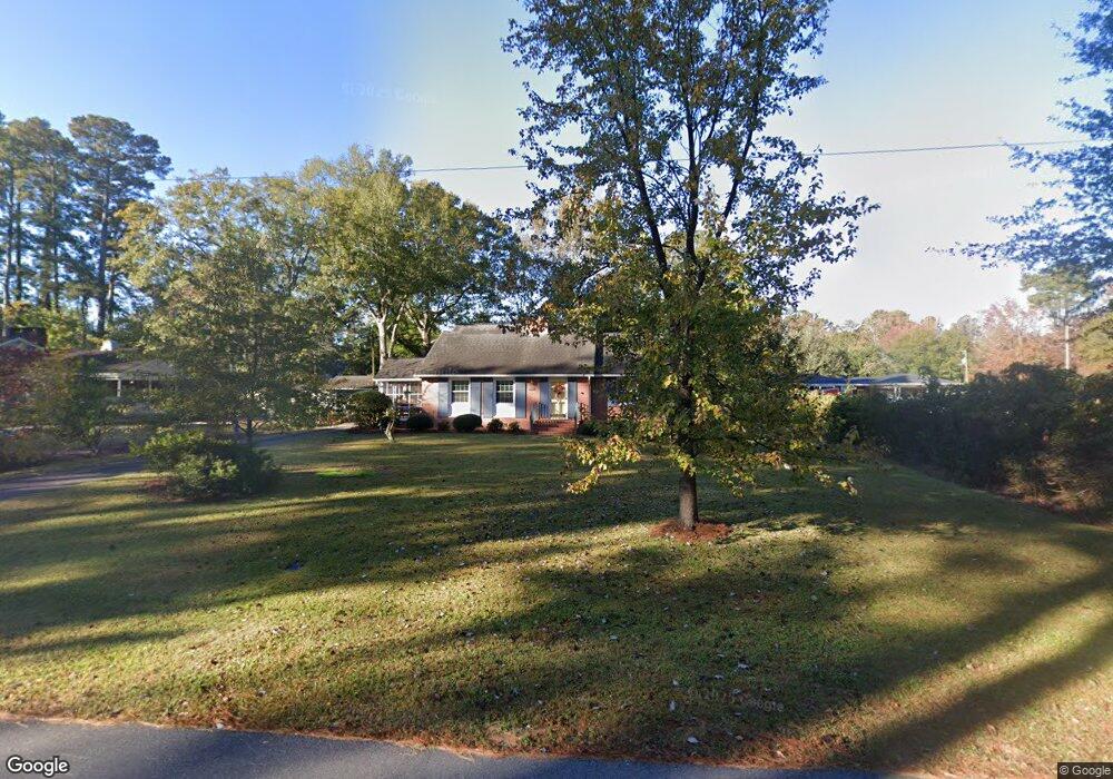 209 N Bickett St, Burgaw, NC 28425 - photo 1