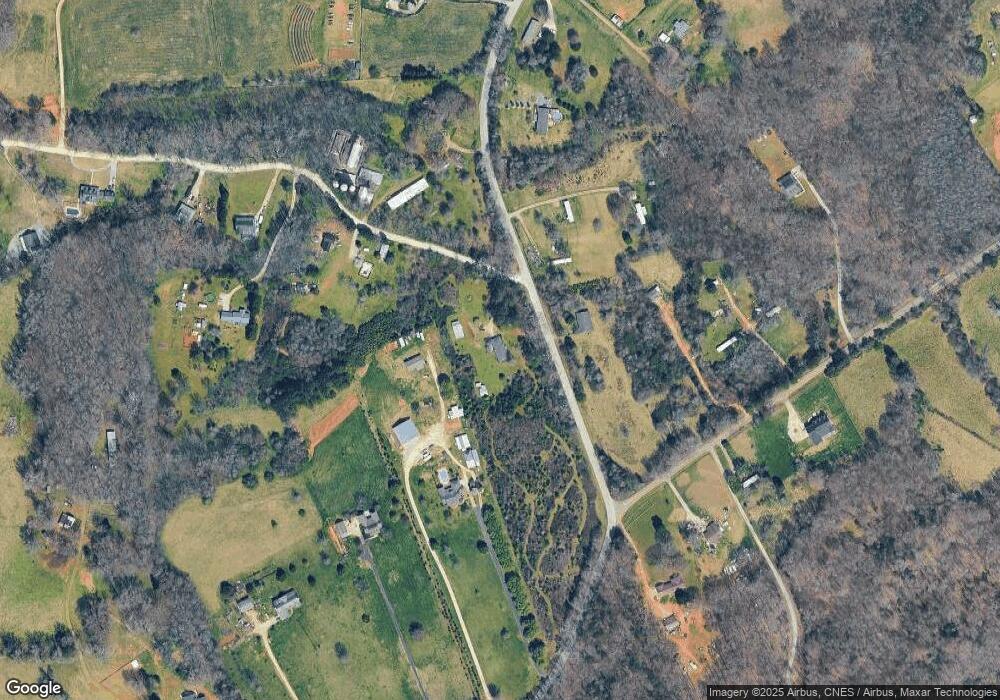 1079 Crossland Rd, Clover, SC 29710 - photo 1