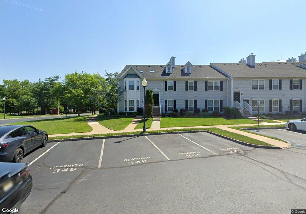 139 Columbus Dr, Franklin Park, NJ 08823 - photo 1